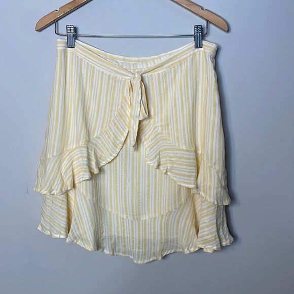 CeCe Yellow Striped Skirt Size 8 - Picture 2 of 8